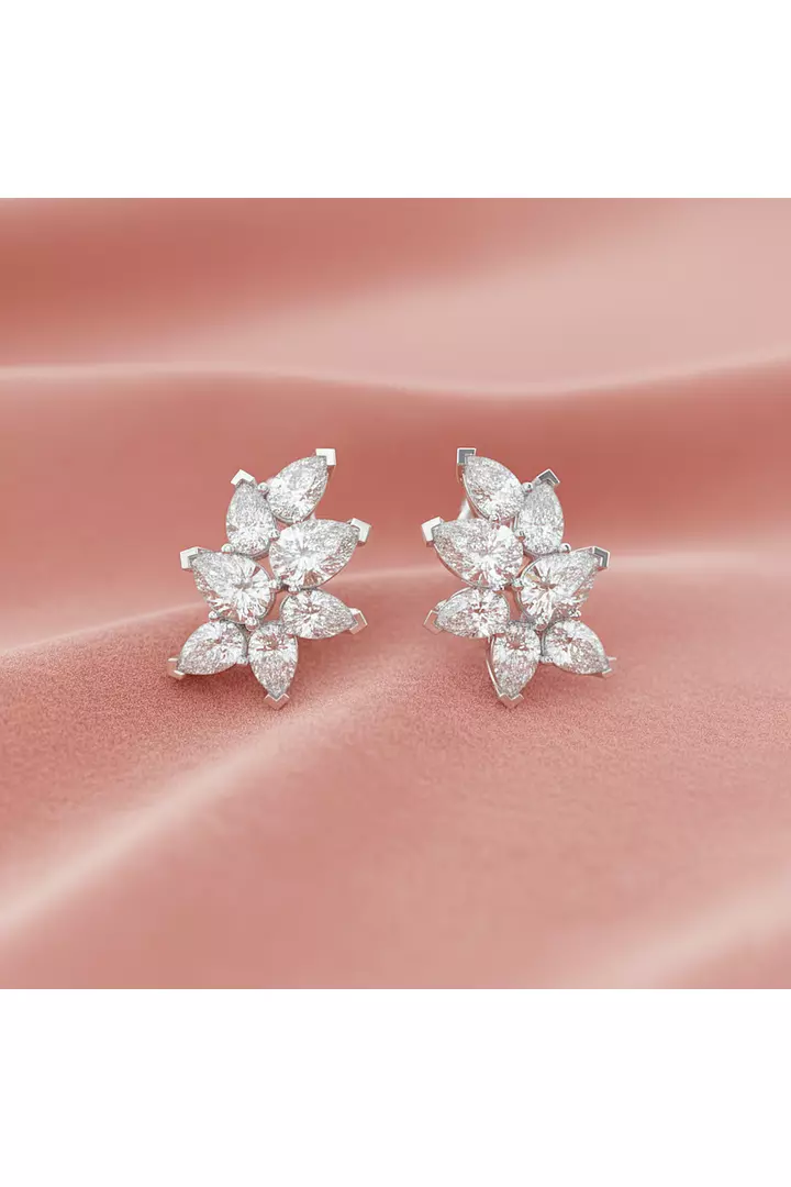 Evelisse Pear Shape Eco Diamonds Cluster Earrings