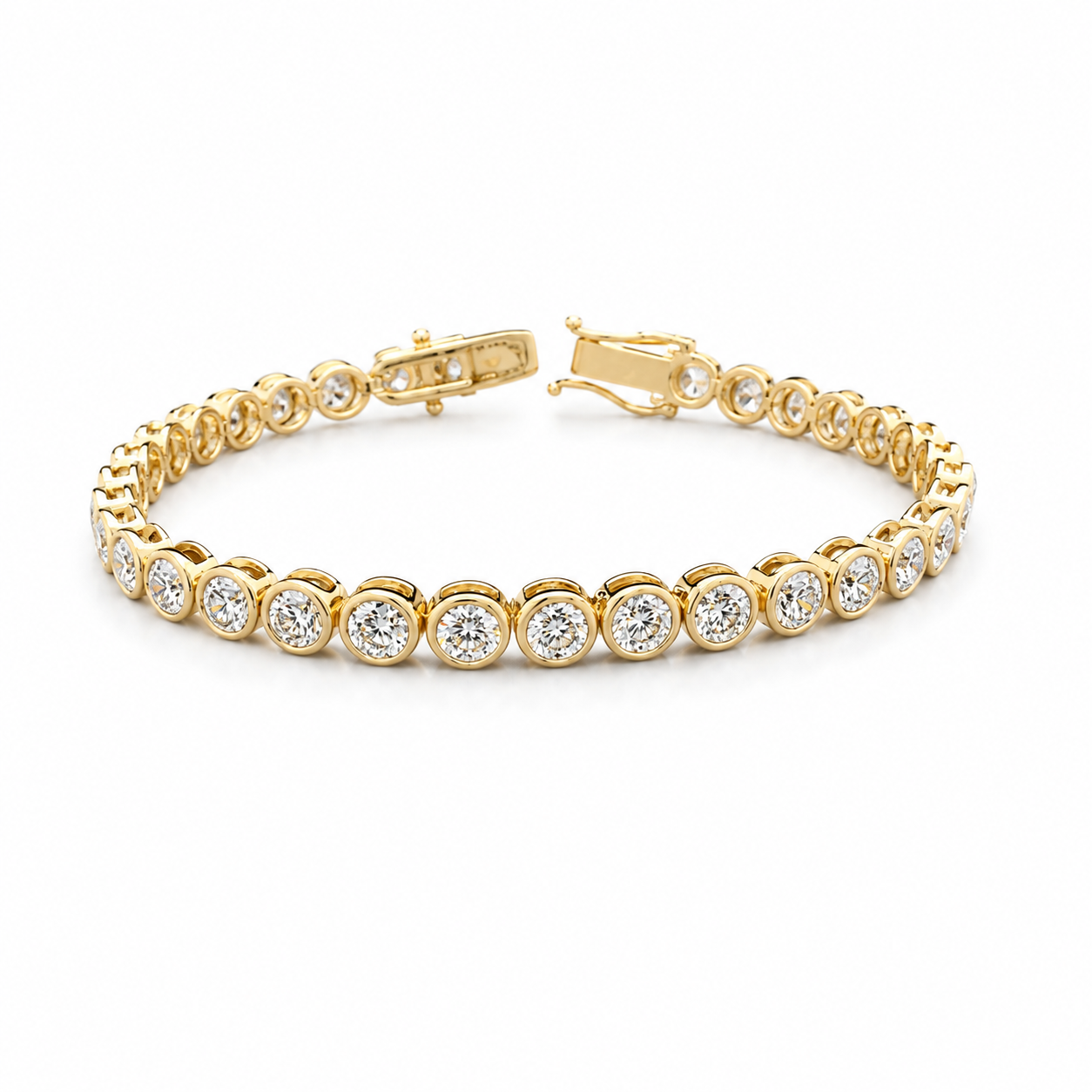 Round Diamond Bezel Tennis Bracelet in Yellow Gold