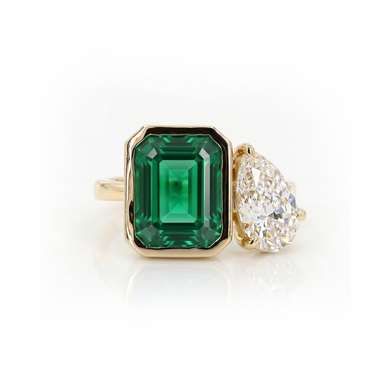 Toi et Moi Green Emerald Bezel and Pear Prong Ring